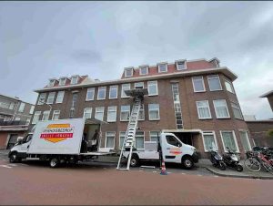 Home Team van verhuisbedrijf Snelle Jongens helpt met professionele verhuisservice voor verhuizen in Rotterdam